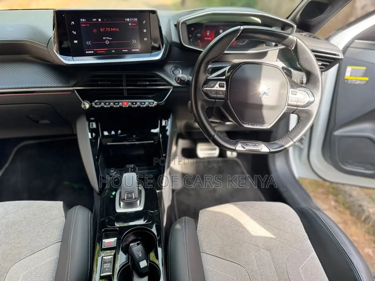 Peugeot 208 2021 Pearl