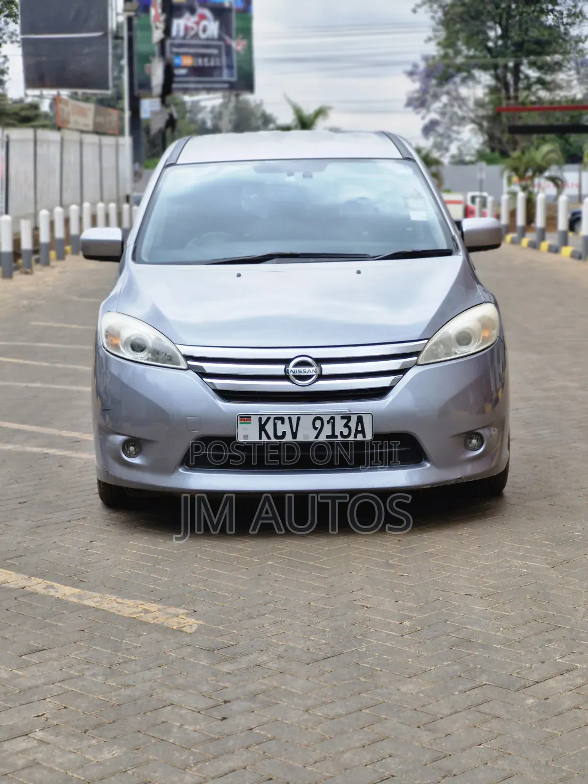 Nissan Lafesta 2012 Silver