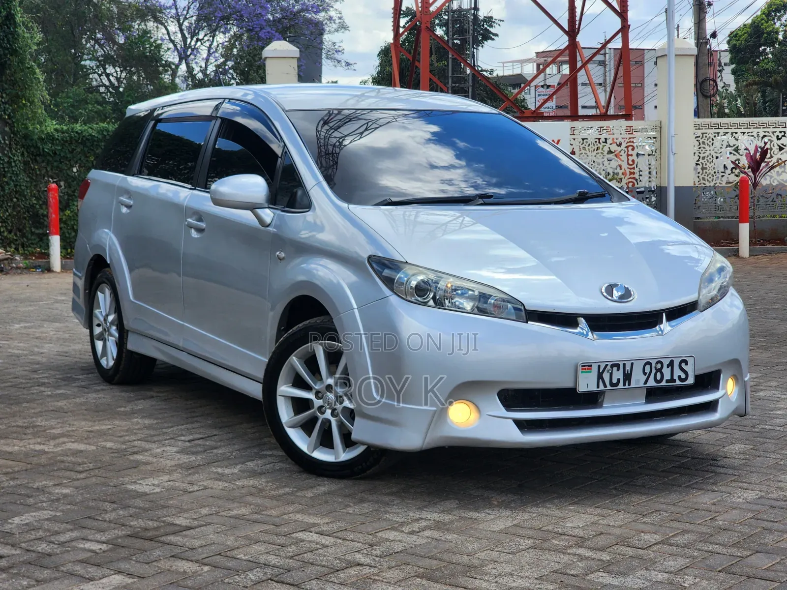 Toyota Wish 2012 Silver