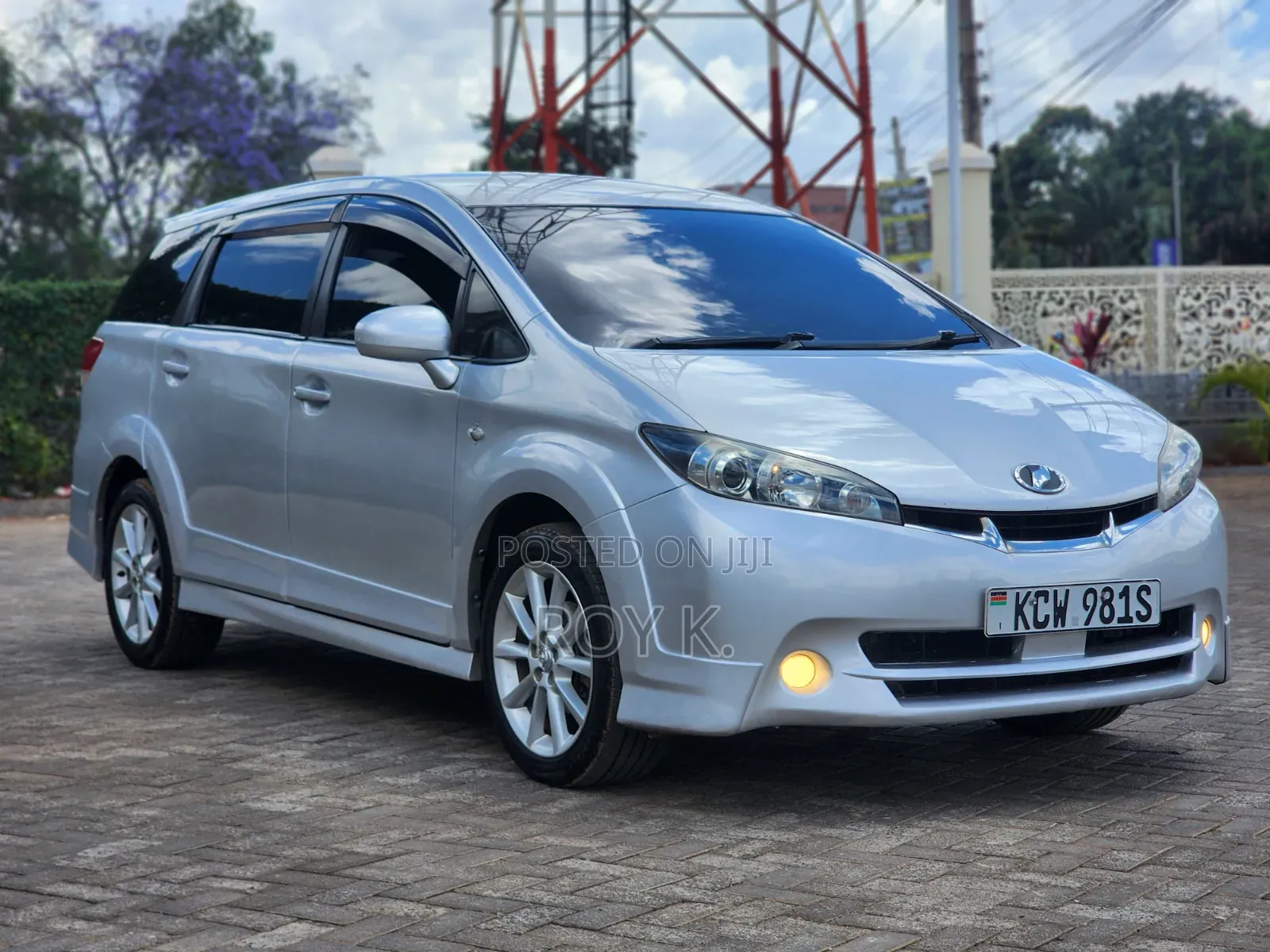 Toyota Wish 2012 Silver