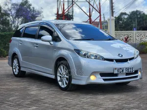Toyota Wish 2012 Silver