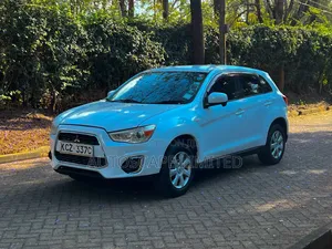 Mitsubishi RVR 2.0 2012 White