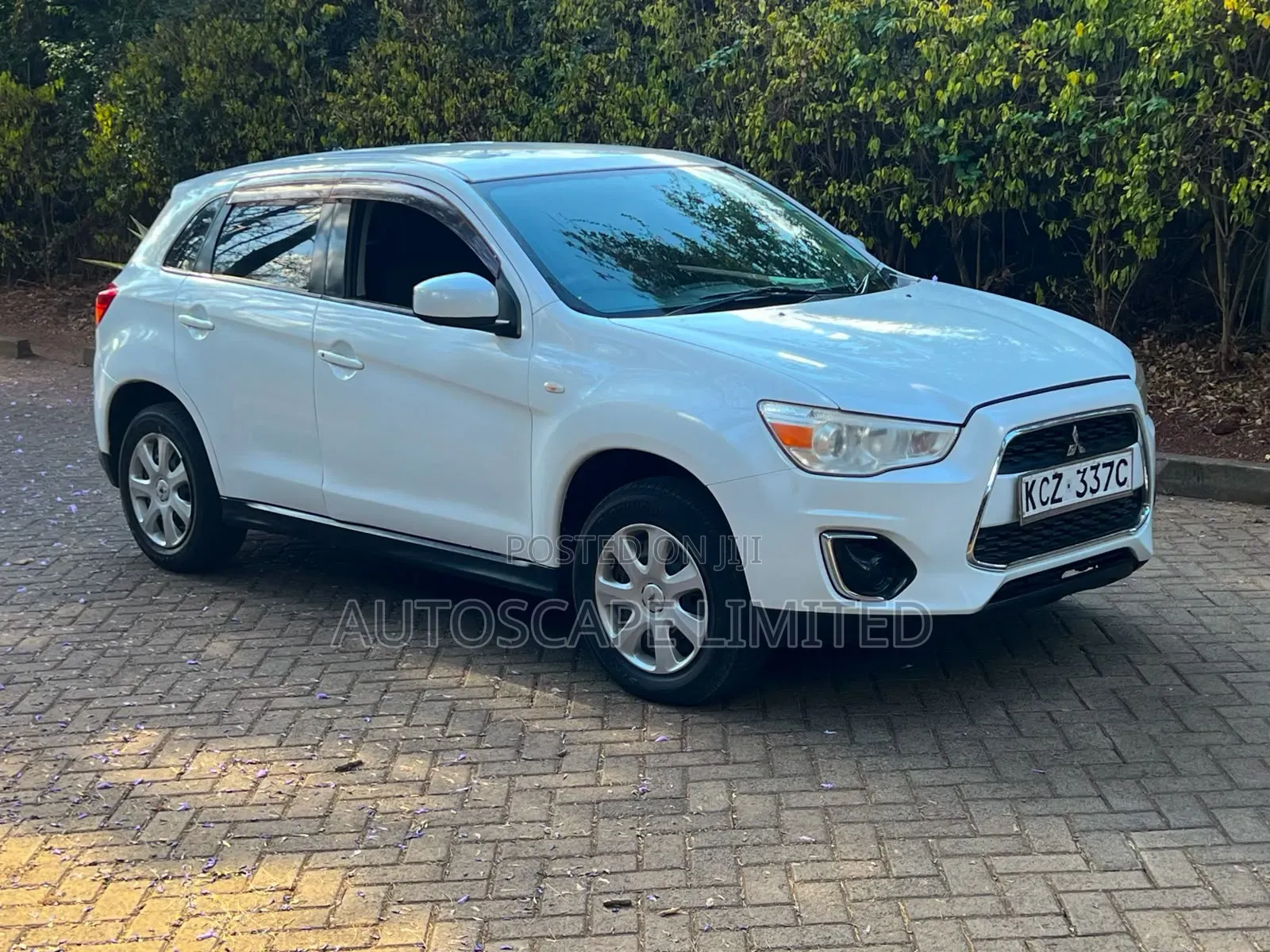 Mitsubishi RVR 2.0 2012 White