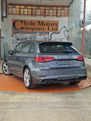 Audi Q3 2019 Gray