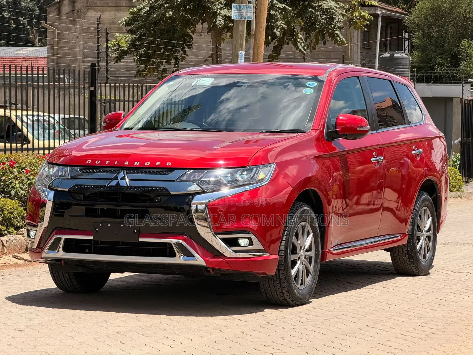 Mitsubishi Outlander 2.4 PHEV AWD 2019 Red