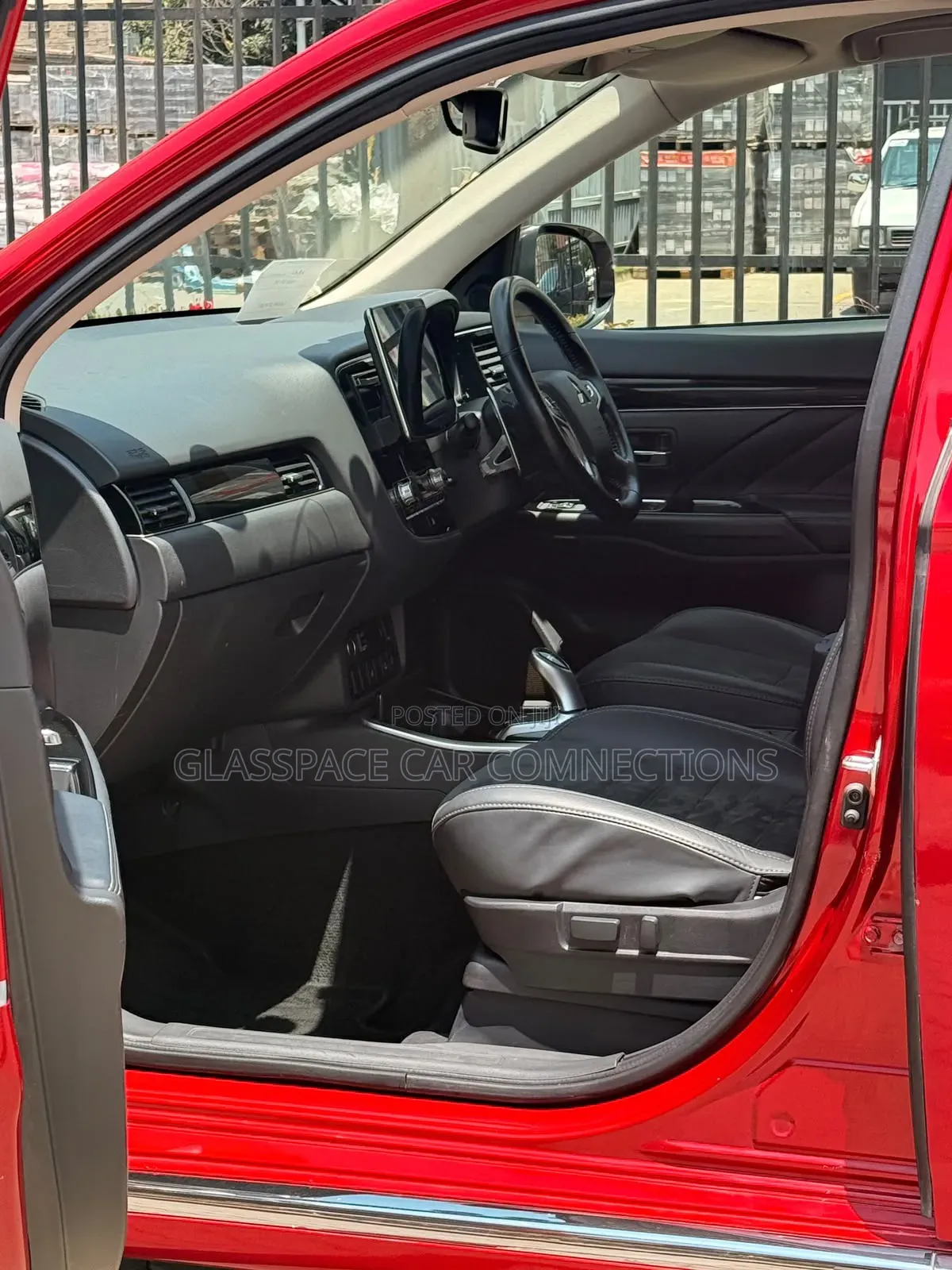 Mitsubishi Outlander 2.4 PHEV AWD 2019 Red