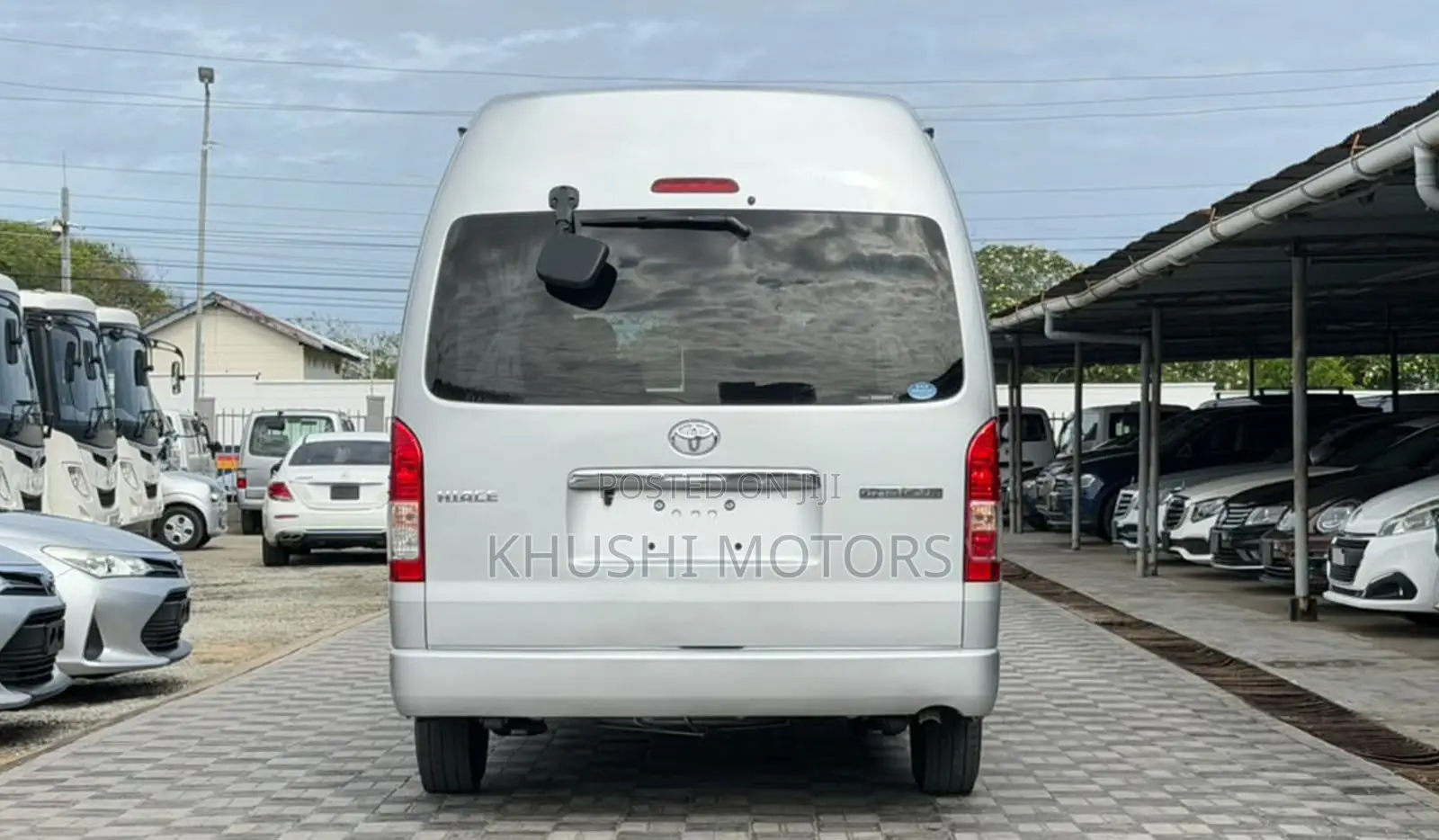 Toyota HiAce 2019 Silver