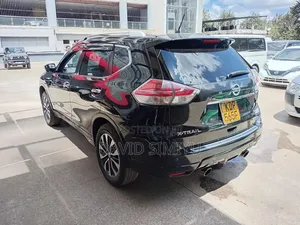 Nissan X-Trail 2016 Black