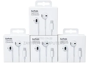 Apple EarPods With Lightning Connector – White