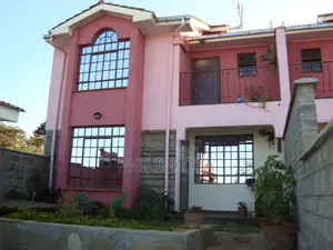 4bdrm Maisonette in Kibiku for rent