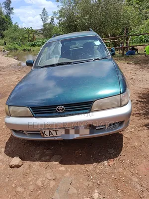 Toyota Corolla 2002 Green
