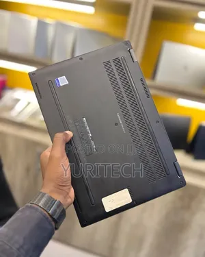 Laptop Dell Latitude 7390 16GB Intel Core i7 SSD 256GB