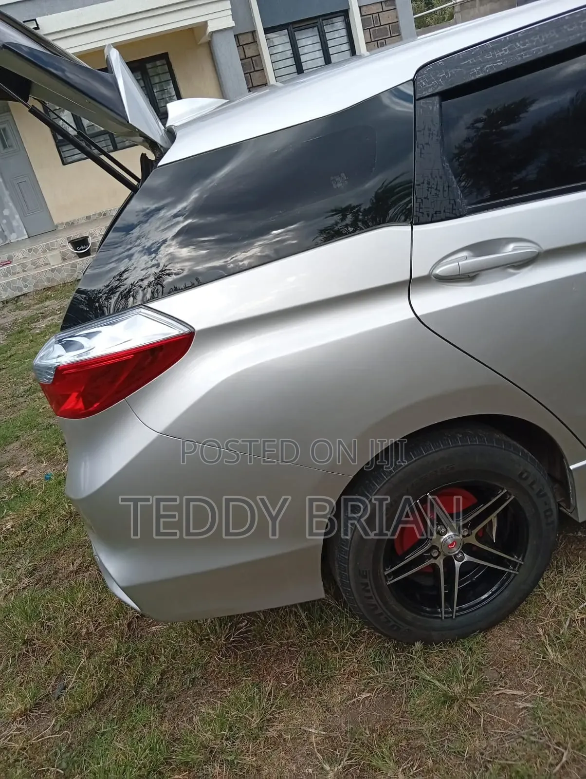 Honda Shuttle 2021 Gray