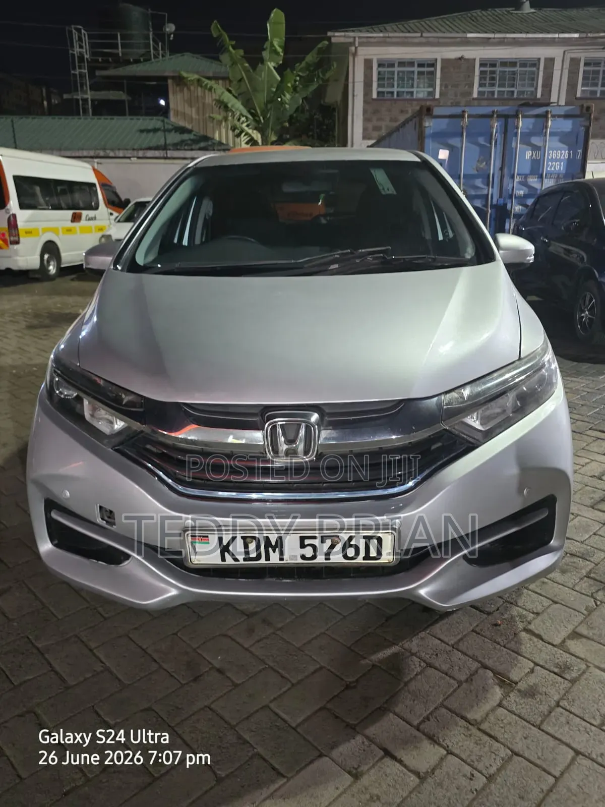 Honda Shuttle 2021 Gray