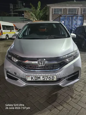 Honda Shuttle 2021 Gray