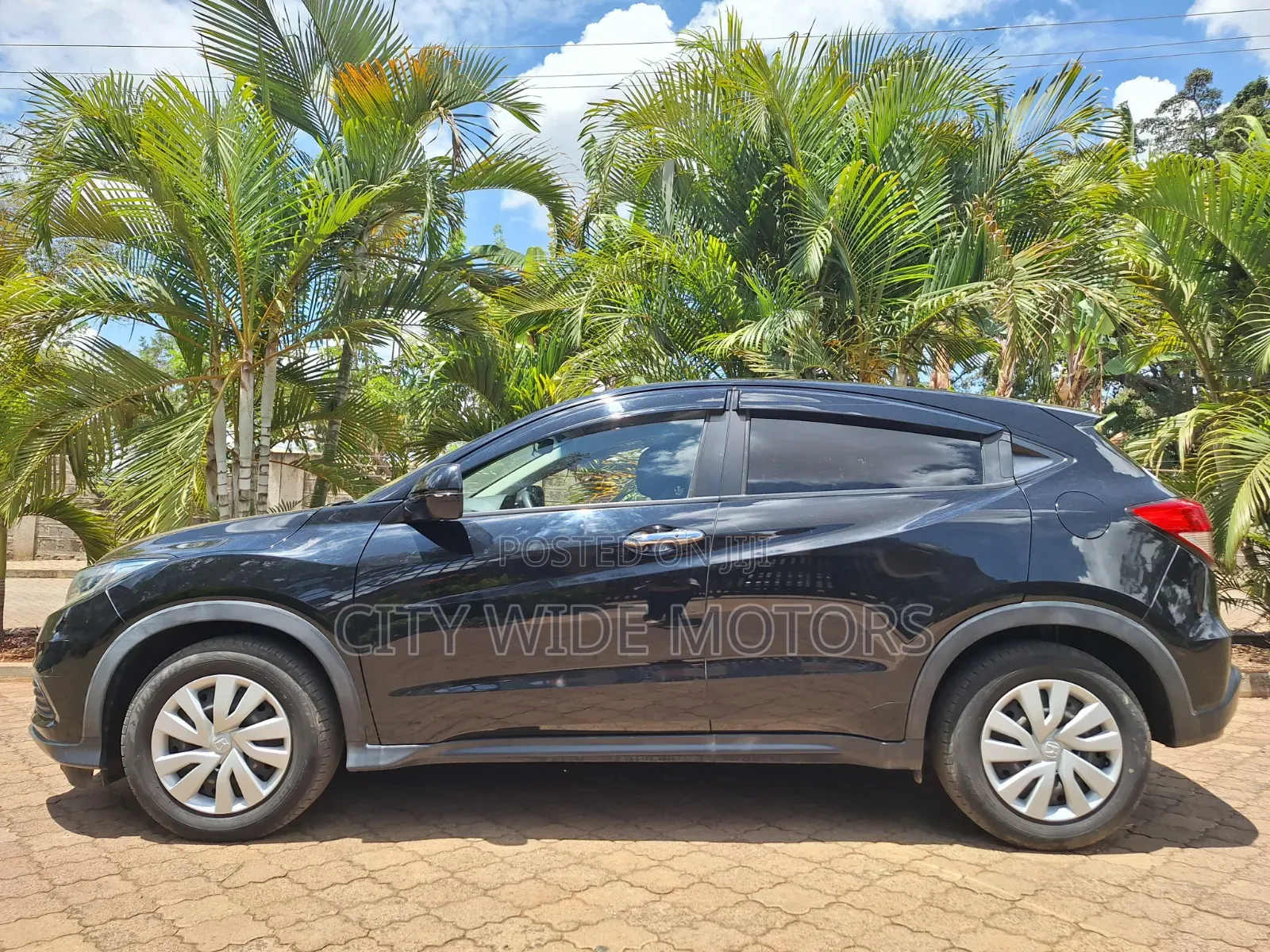 Honda Vezel 1.5 2WD 2019 Black