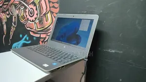 Laptop HP Stream 11 4GB Intel Celeron SSD 72GB