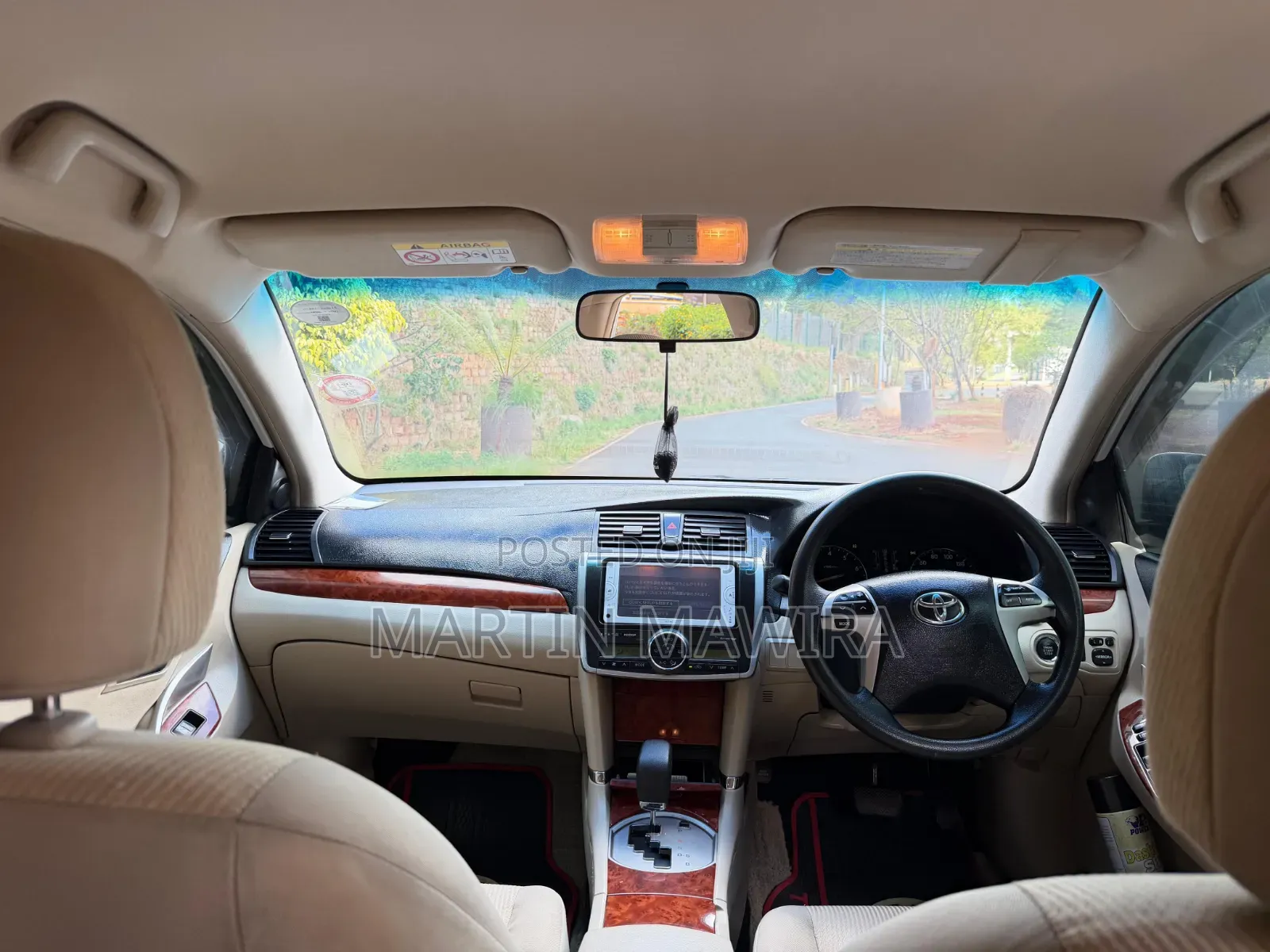 Toyota Premio 2014 White