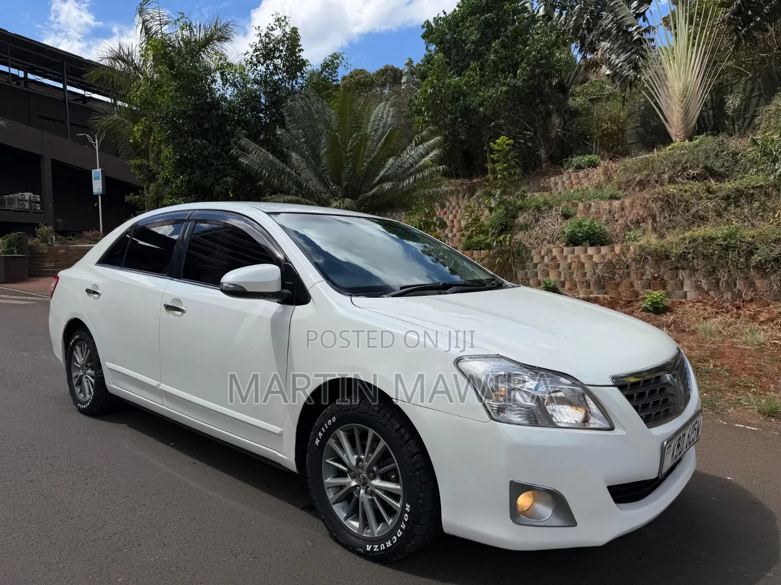 Toyota Premio 2014 White