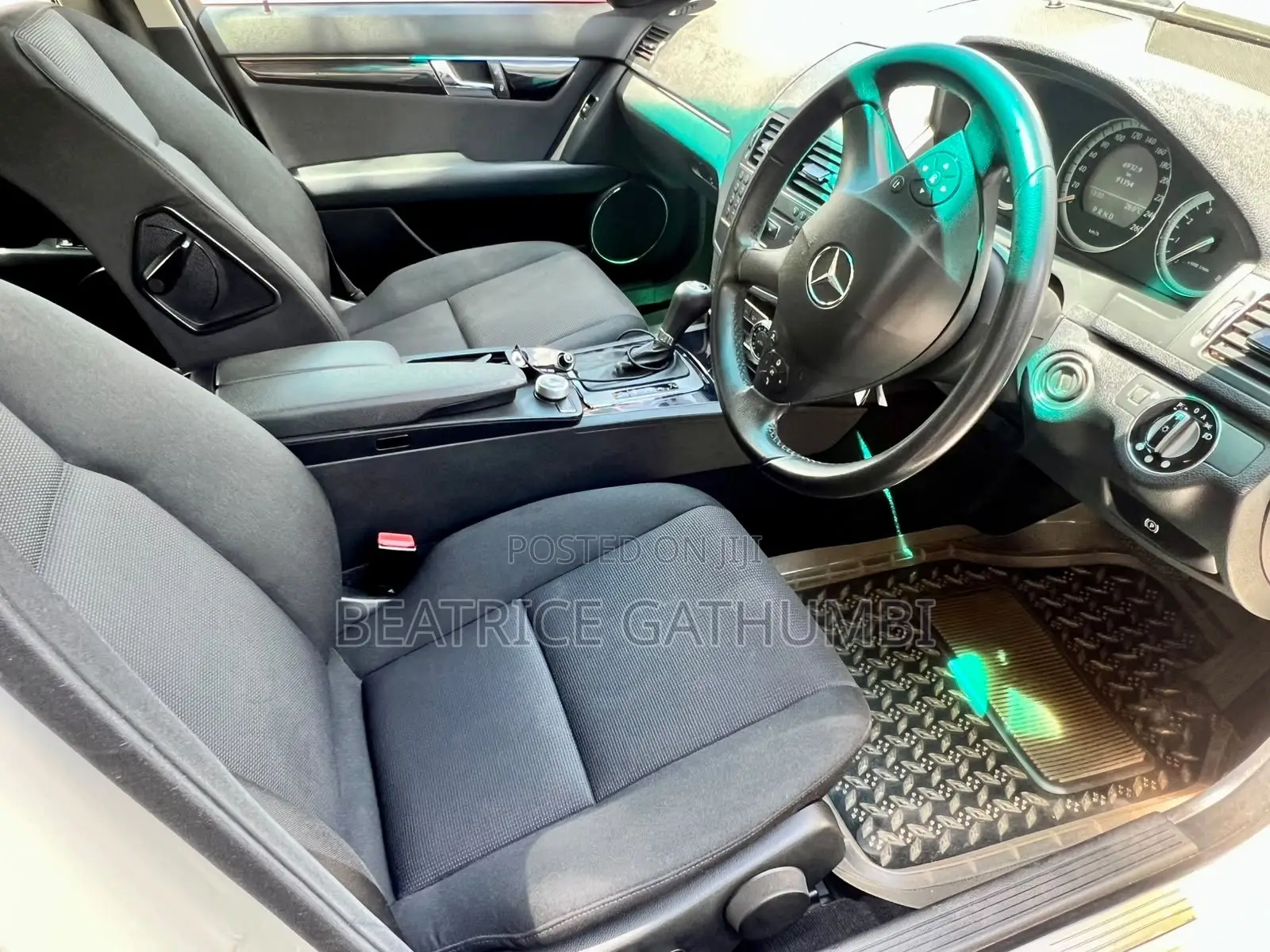 Mercedes-Benz C200 2008 White