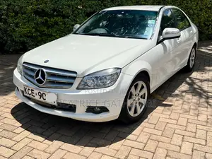 Mercedes-Benz C200 2008 White