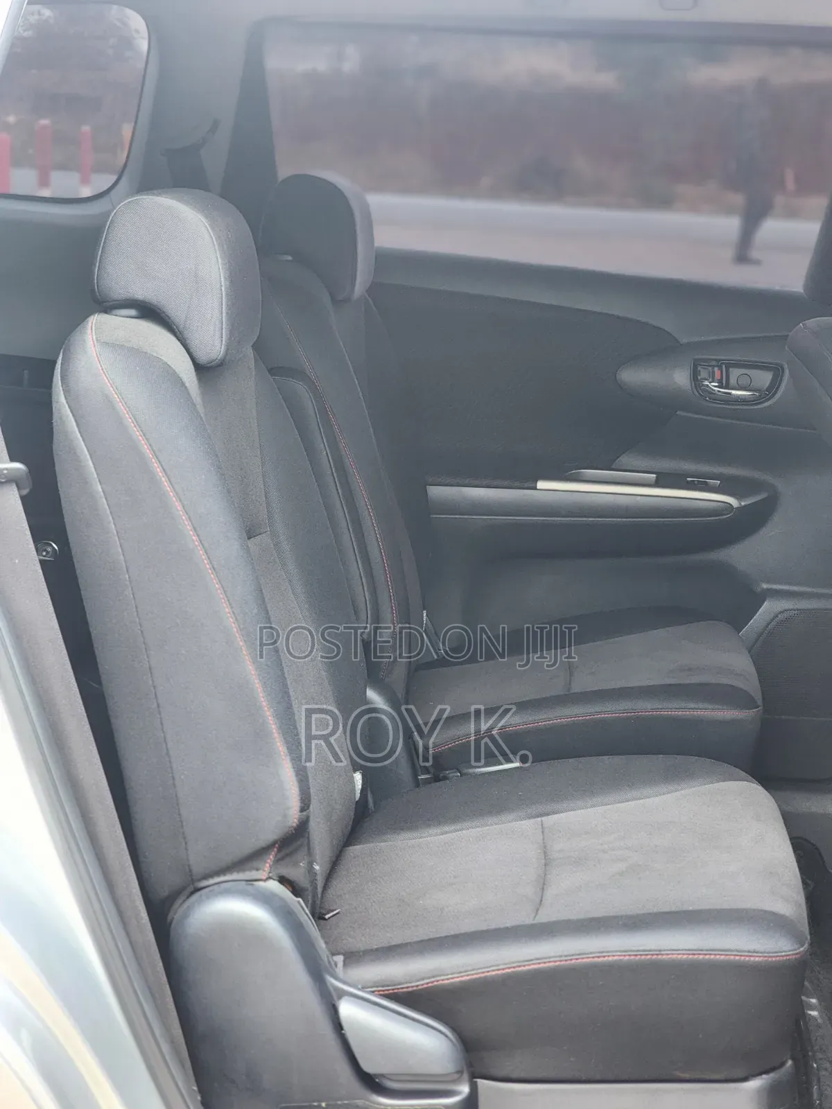 Toyota Wish 2012 Silver