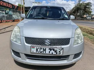 Suzuki Swift 2010 Silver