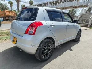 Suzuki Swift 2010 Silver