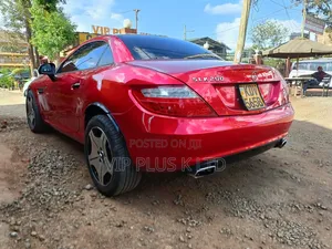 Mercedes-Benz SLK-Class 2011 Maroon