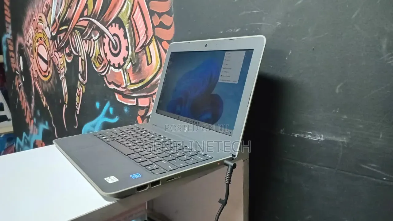 Laptop HP Stream 11 4GB Intel Celeron SSD 72GB