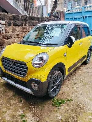 Toyota Pixis 2019 Yellow