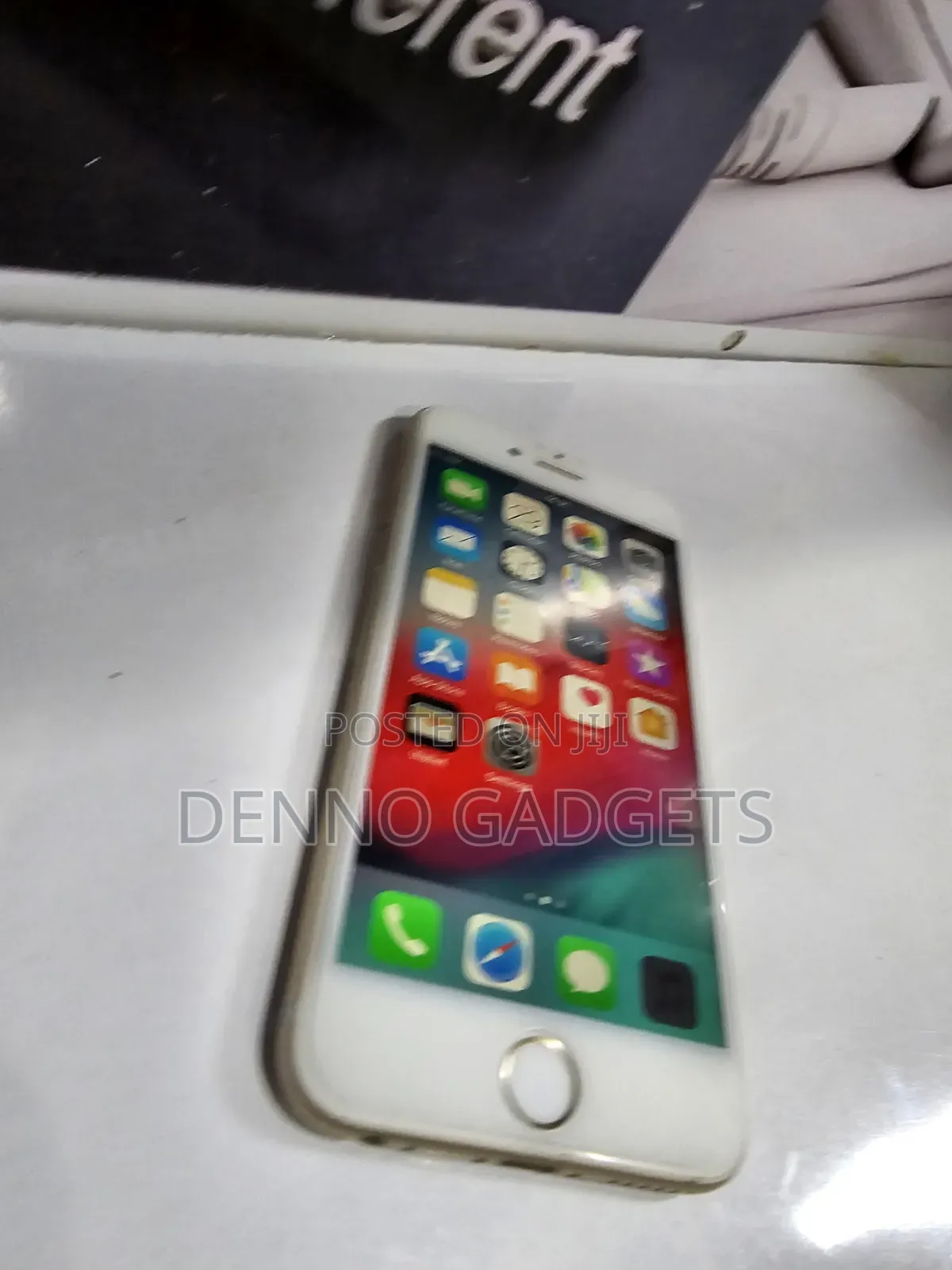Apple iPhone 6 64 GB White