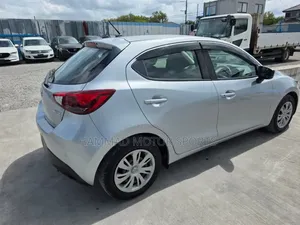 Mazda Demio 2019 Silver