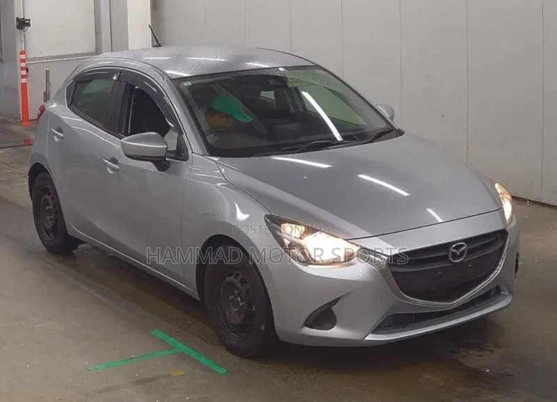 Mazda Demio 2019 Silver
