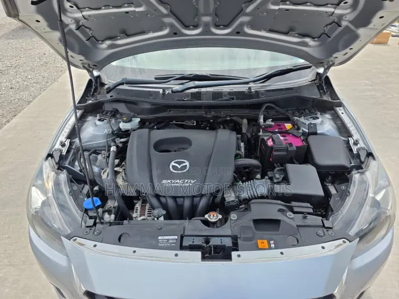 Mazda Demio 2019 Silver