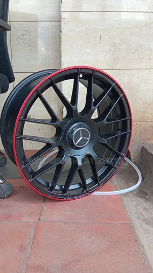 Size 18" Mercedes-Benz