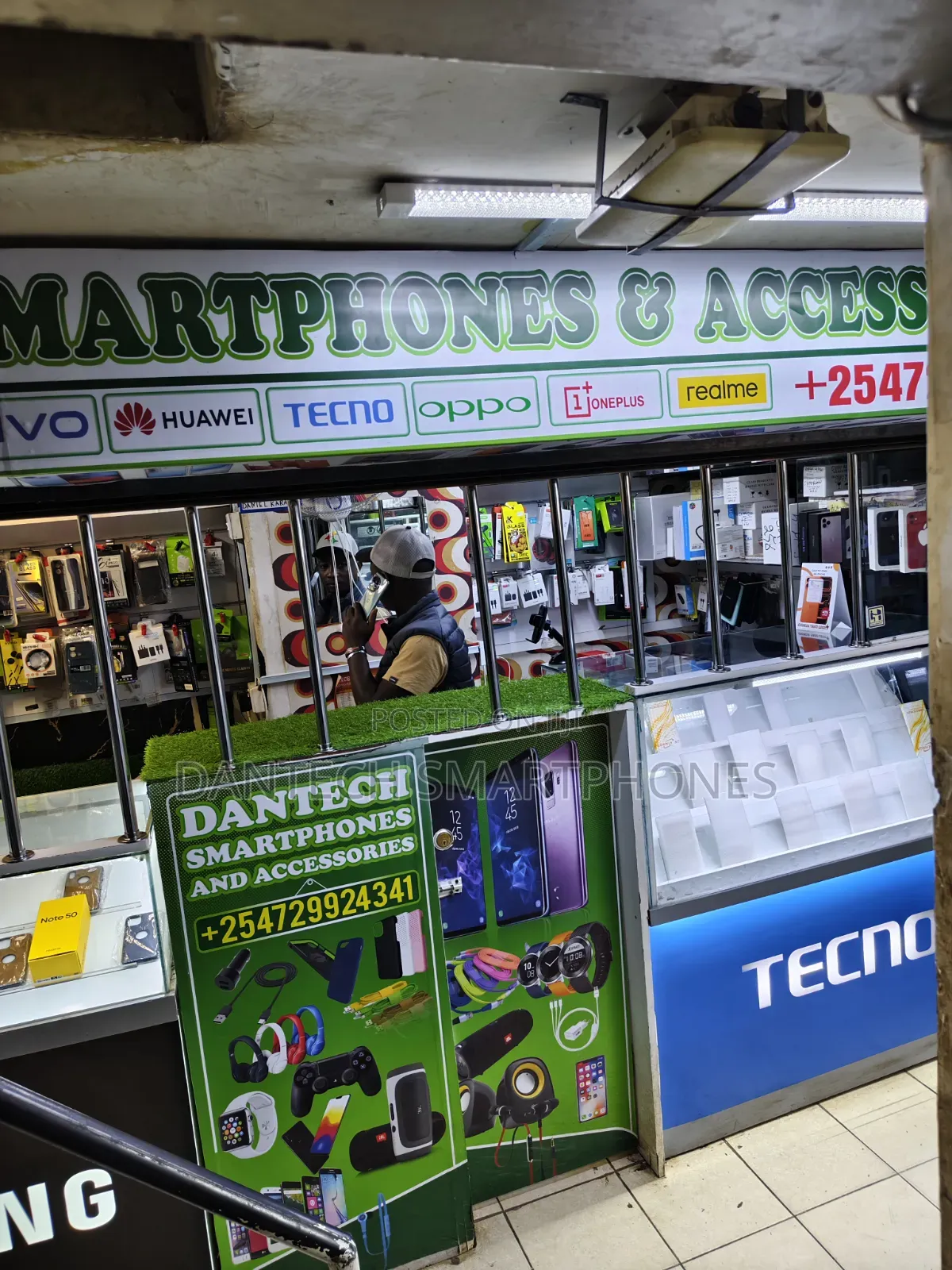 Smartphones Screens Replacement