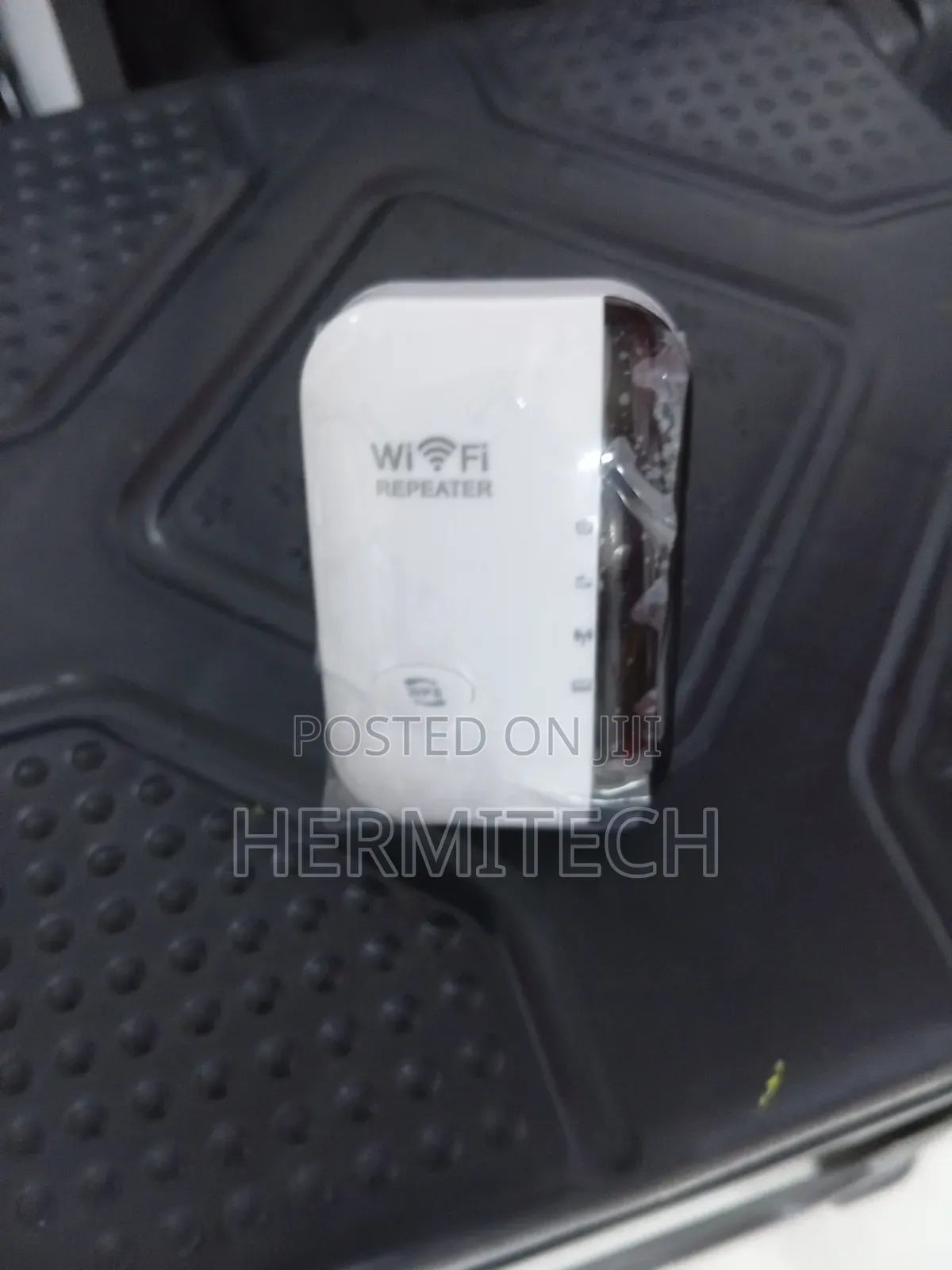 Wireless 300Mbps WiFi Repeater
