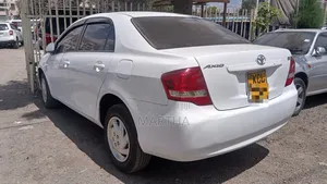 Toyota Axio 2010 White