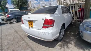 Toyota Axio 2010 White