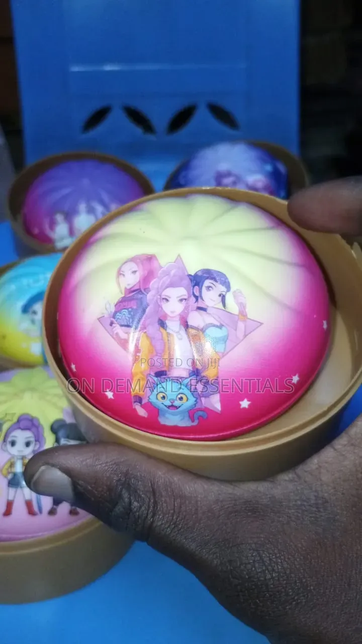 Sugar Edition Huntrix Cartoon Theme Squish Bun