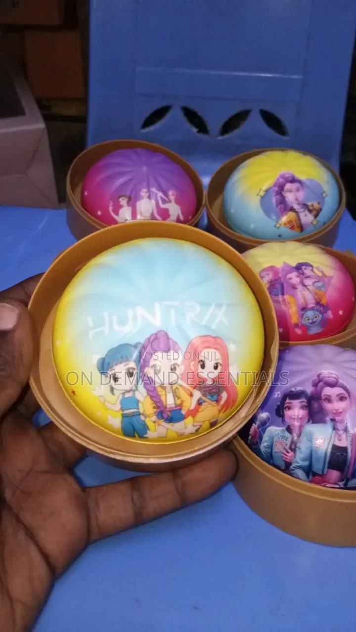 Sugar Edition Huntrix Cartoon Theme Squish Bun