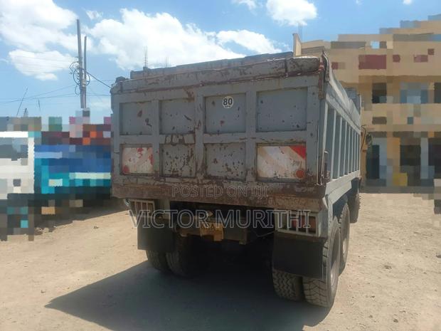 Isuzu FVZ 2007 Grey - thumbnail 3