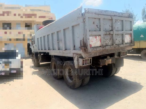 Isuzu FVZ 2007 Grey - thumbnail 4