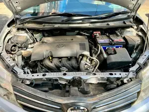 Toyota Axio 2014 Silver