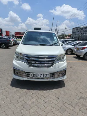 Nissan Serena 2014 White