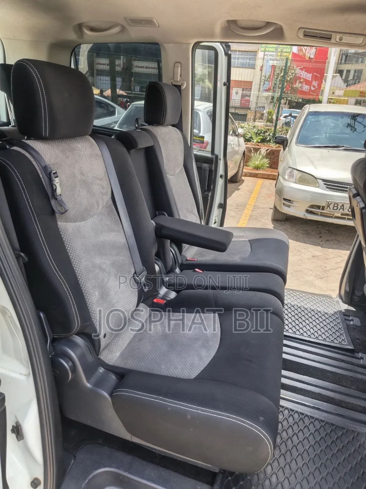 Nissan Serena 2014 White