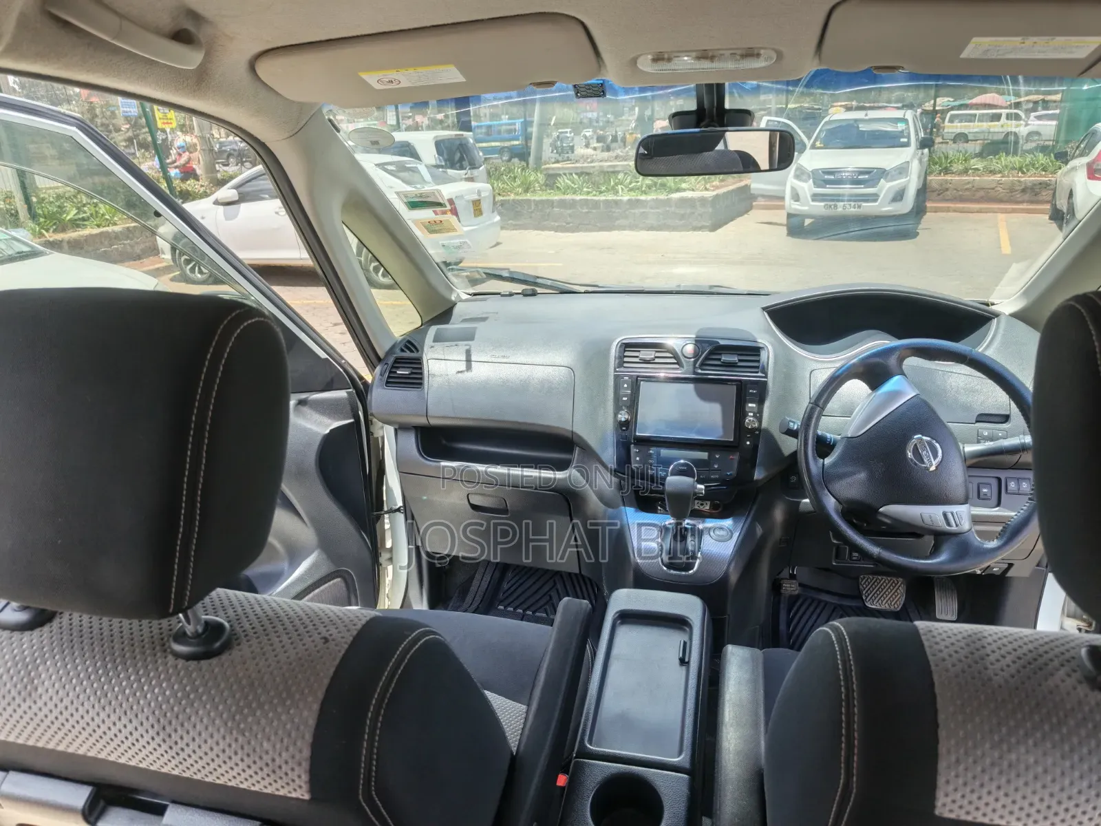 Nissan Serena 2014 White