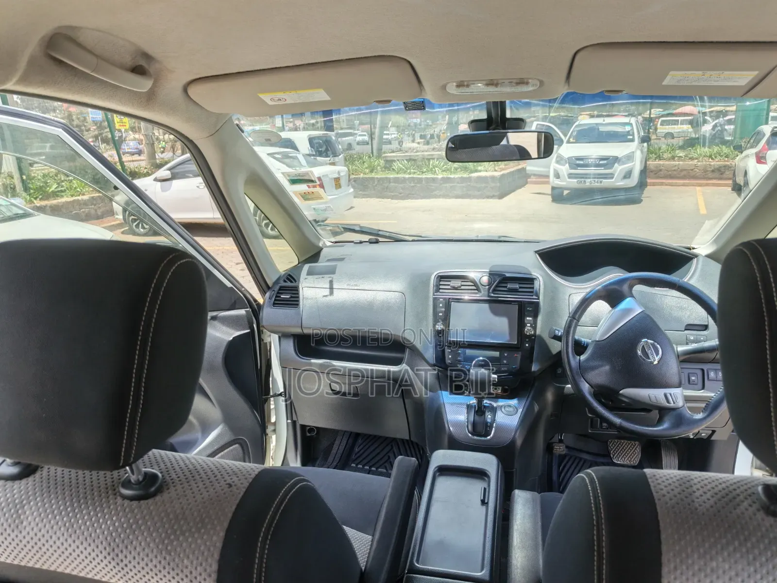 Nissan Serena 2014 White