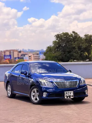 Toyota Crown 2012 Blue